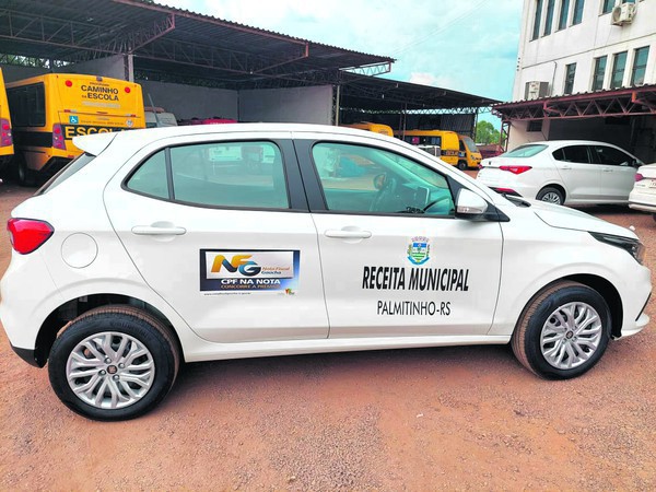 Capa Secretaria da Fazenda de Palmitinho recebe novo veículo