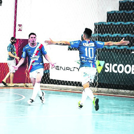 Capa Cometa e Afucs jogam rodada final com chances de classificação