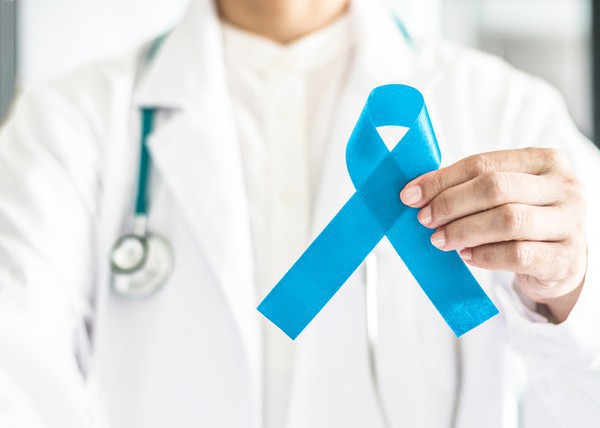 Capa Novembro Azul: alerta mundial para combate ao câncer de próstata