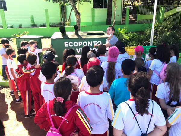 Capa Pinhal: alunos da rede municipal visitam o Cigres