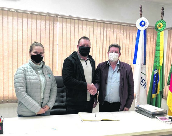 Capa Câmara de Cerro Grande devolve mais de R$ 100 mil ao Executivo