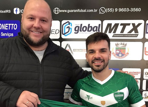 Capa Guarani oficializa contratação de Daniel Rosa