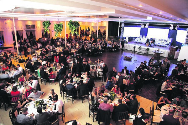 Capa Empresário do ano: evento de escolha ocorre nesta sexta, 19