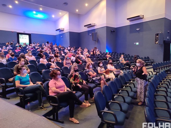 Capa Vereadores prestigiam abertura do ano letivo em FW