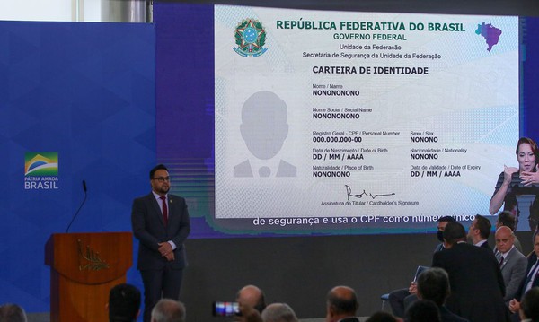 Capa Governo lança carteira nacional de identidade com registro único