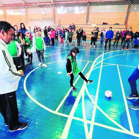 Capa Primeiro passe = inclusão social