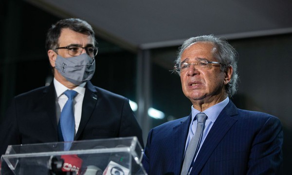 Capa Acordo entre Brasil e Argentina deve amenizar inflação, diz Paulo Guedes