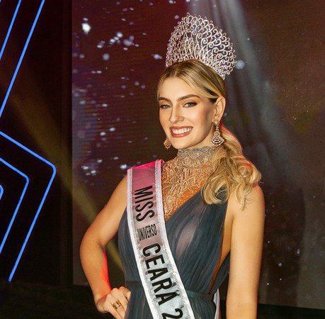 Capa Teresa Santos, do Ceará, é eleita Miss Brasil 2021