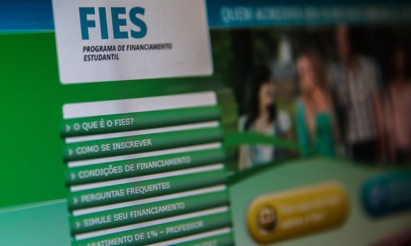 Capa Fies: pré-selecionados devem enviar informações até esta sexta-feira