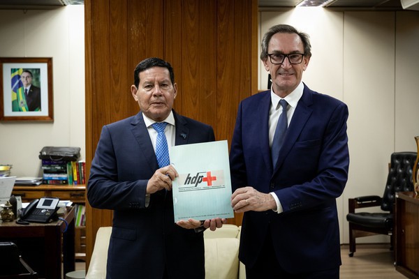 Capa Prefeito Panosso participa de audiência com vice-presidente Mourão