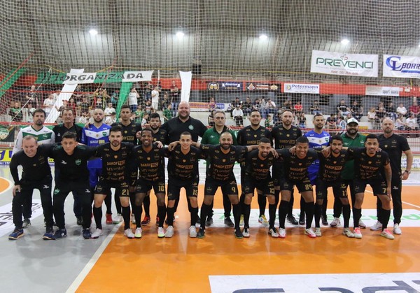 Capa No detalhe!