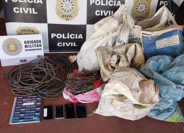 Capa Iraí: Polícia apreende 68 quilos de fios de cobre