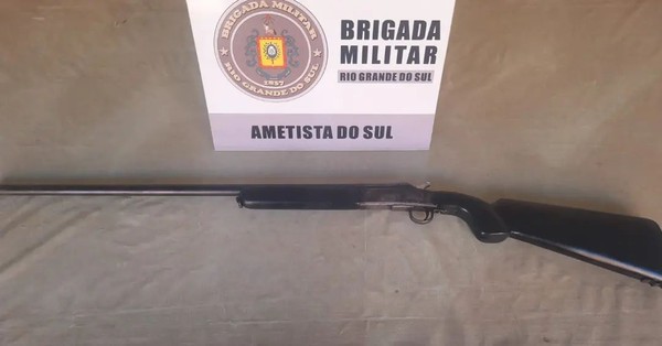 Capa Homem é preso por porte de arma em Ametista do Sul